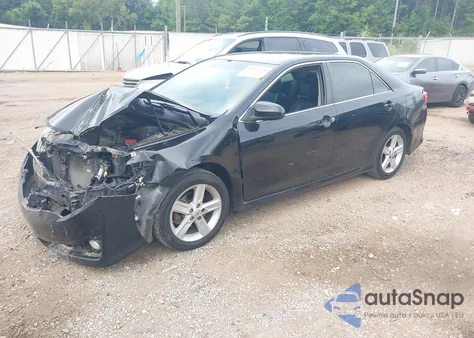 2013 Toyota Camry L/Se/Le/Xle z USA, uszkodzony, nr VIN 4T1BF1FK7DU278099